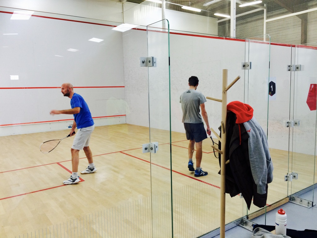 Loisirs ou débutant, l'Open 5 t'accompagne dans la pratique du Squash.